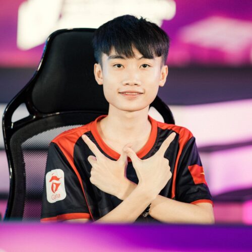 Ma Gaming với vai trò là game thủ chuyên nghiệp trong màu áo HQ Esports