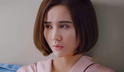 Huyền Lizzie trong vai nhân vật hiền lành