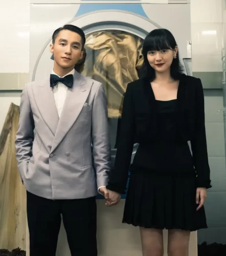 Nam ca sĩ và "nàng thơ" Hải Tú