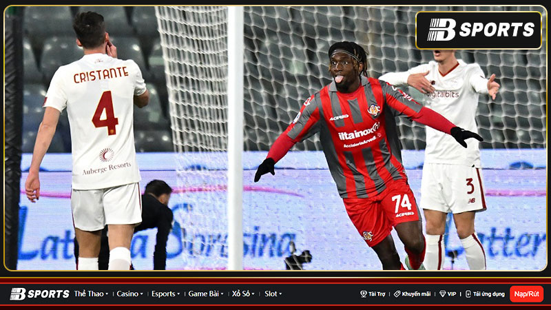 Roma thua sốc đội cuối bảng Cremonese